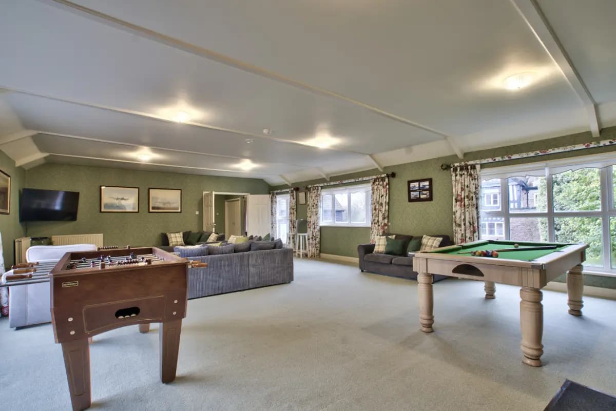 Fawley Court by Group Retreats