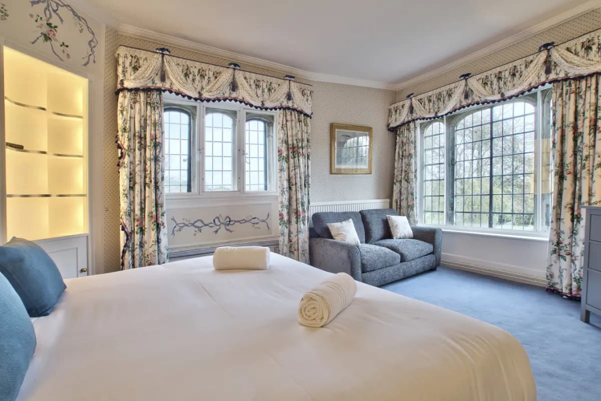 Fawley Court by Group Retreats