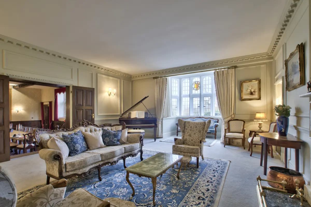 Fawley Court by Group Retreats