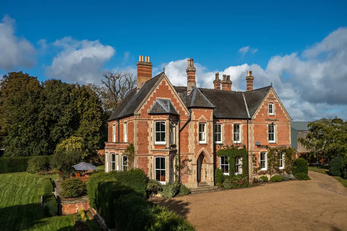 Saham Grove Hall by Group Retreats
