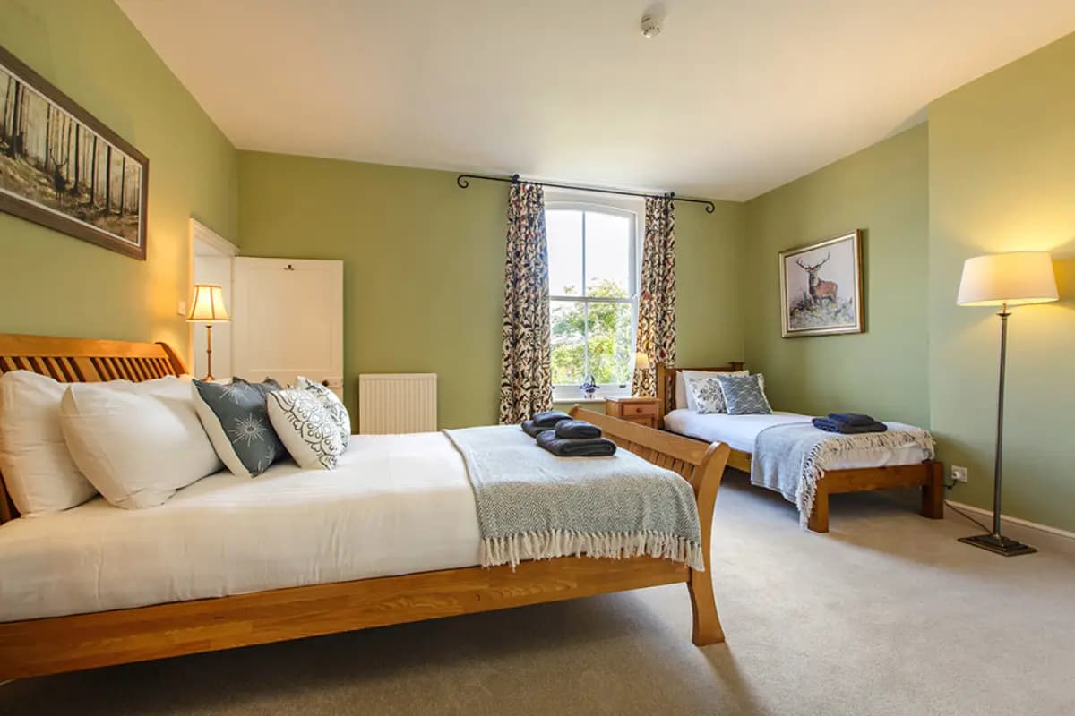 Saham Grove Hall by Group Retreats