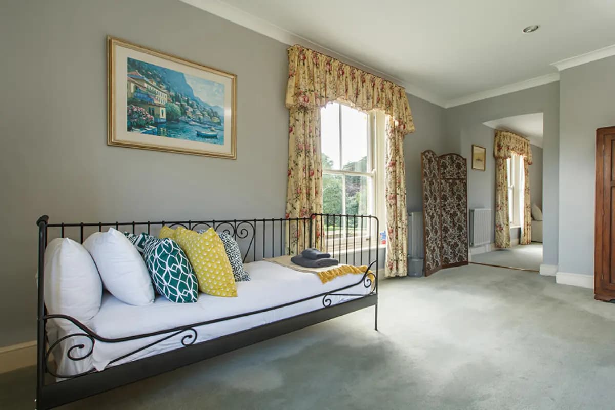 Saham Grove Hall by Group Retreats