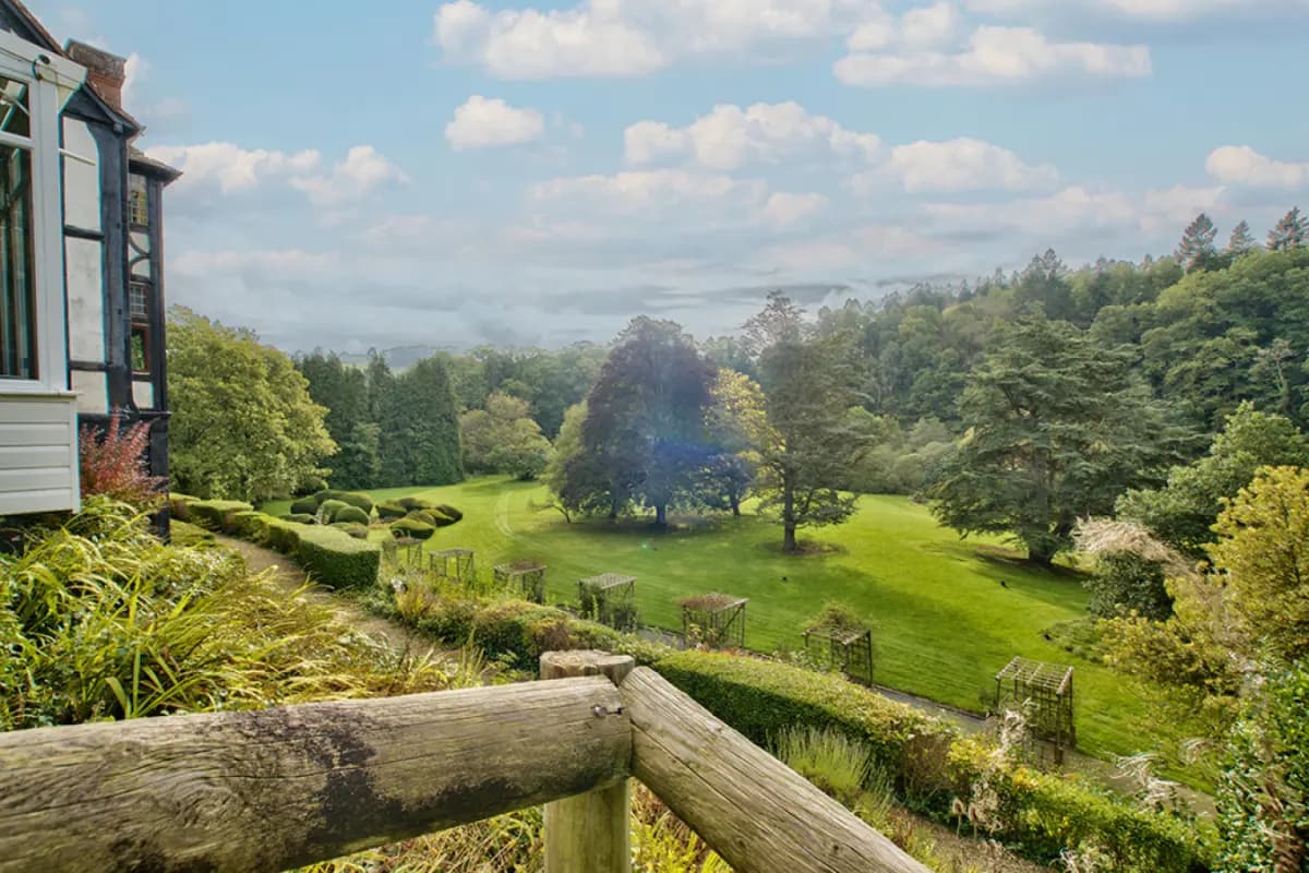Caer Beris Manor by Group Retreats