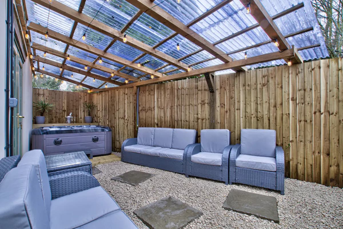 Olive Cottage by Group Retreats