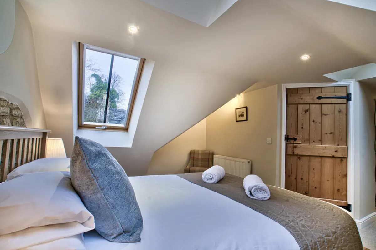 Olive Cottage by Group Retreats