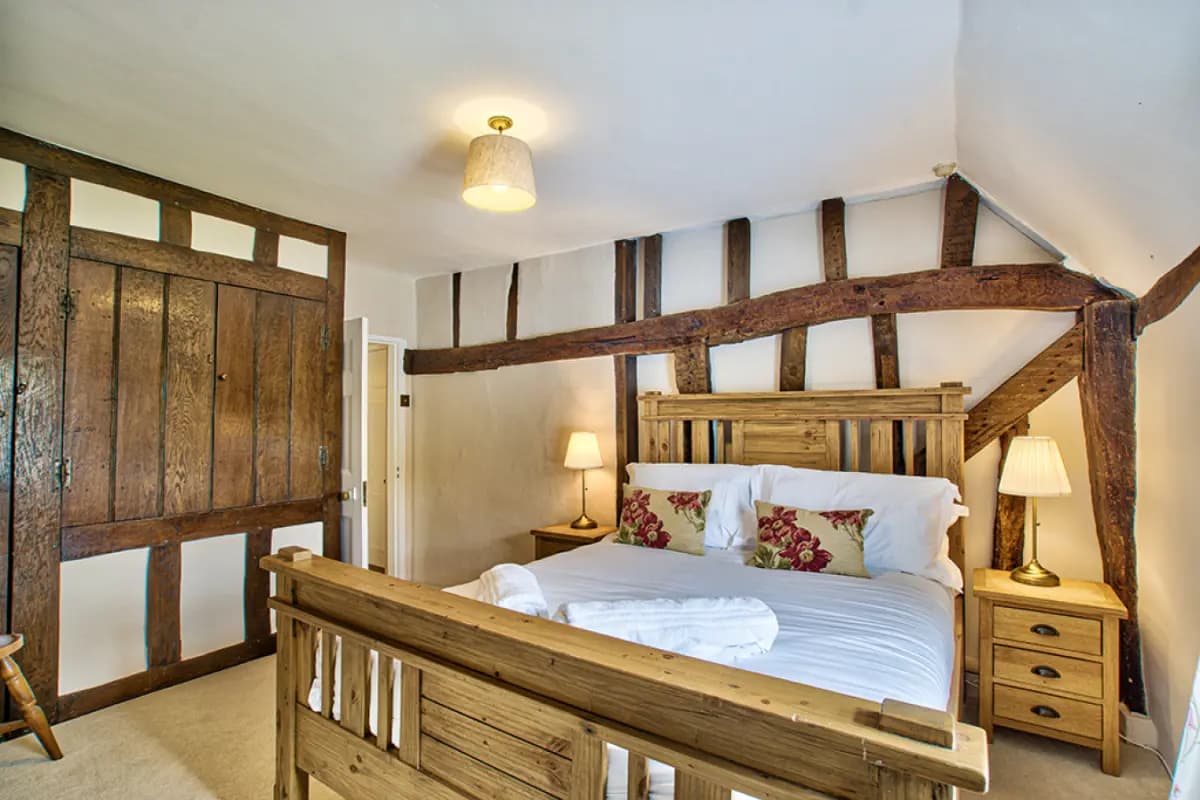 Ashfield Place Farm by Group Retreats