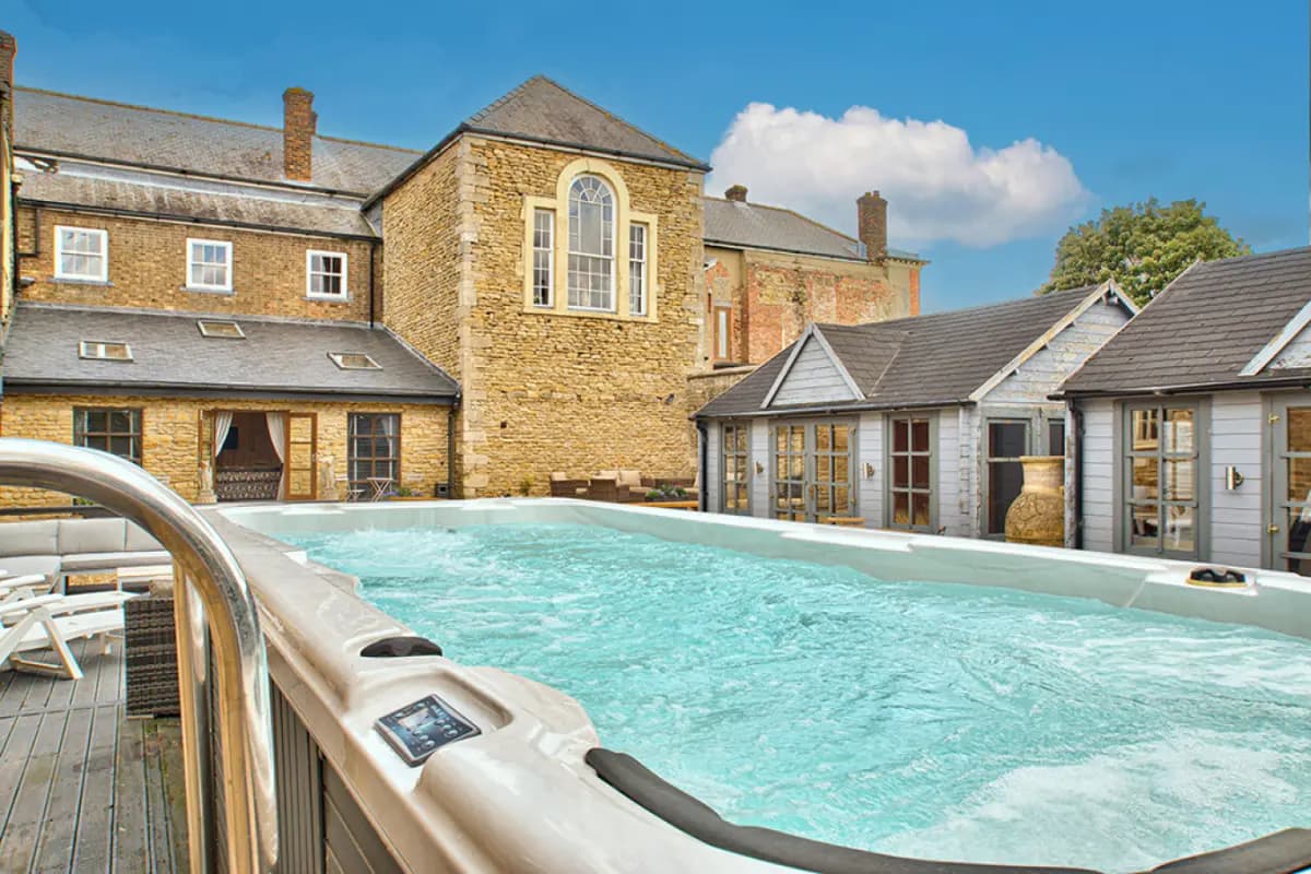 Glentworth Manor by Group Retreats