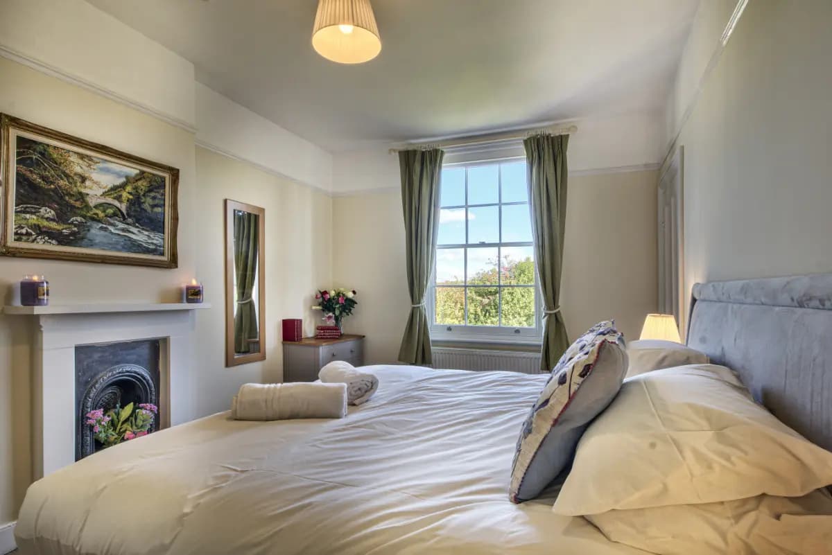 Harkstead Hall by Group Retreats