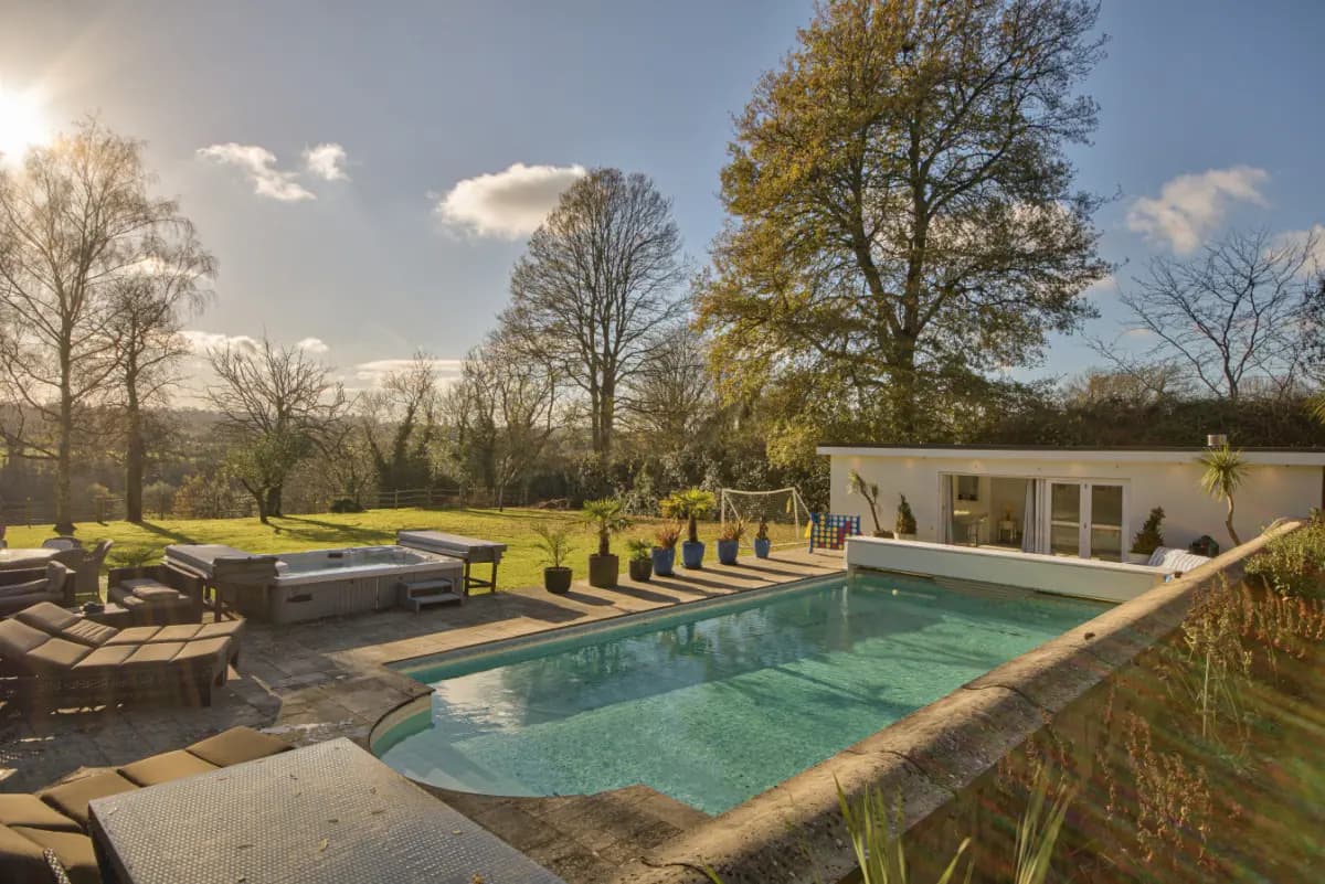 Old Lakenham by Group Retreats