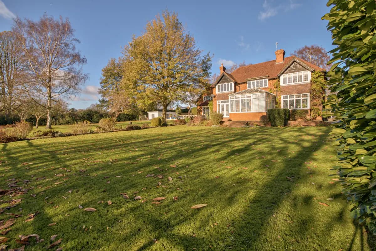 Old Lakenham by Group Retreats