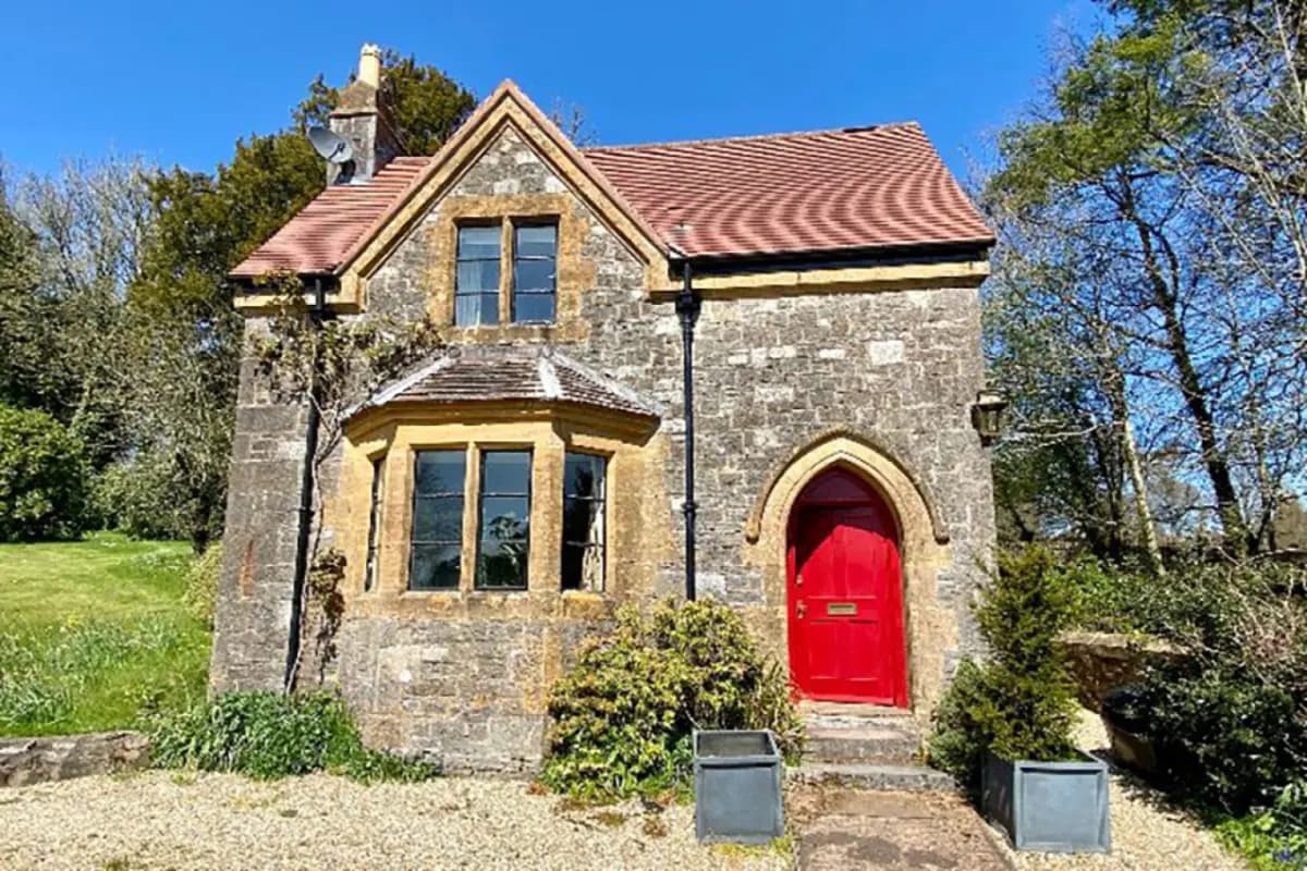 The Gate House by Group Retreats