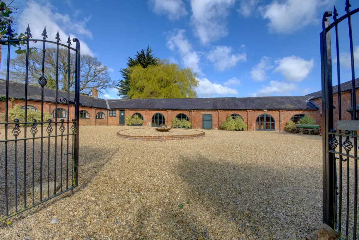 Marshwood Manor Cottages by Group Retreats