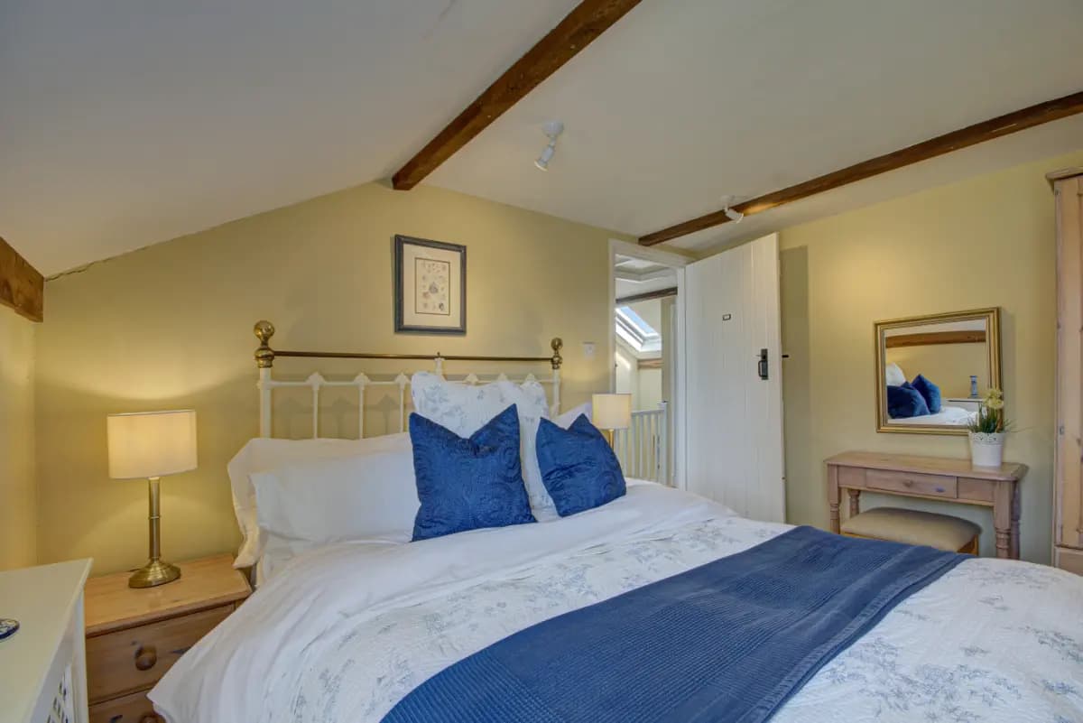 Marshwood Manor Cottages by Group Retreats