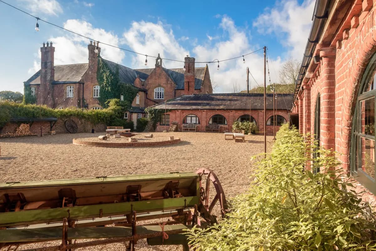 Marshwood Manor Cottages by Group Retreats