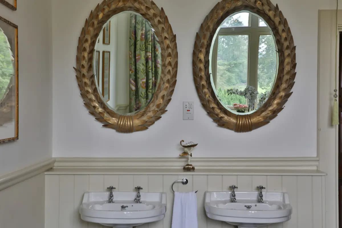 Tidswell Hall by Group Retreats