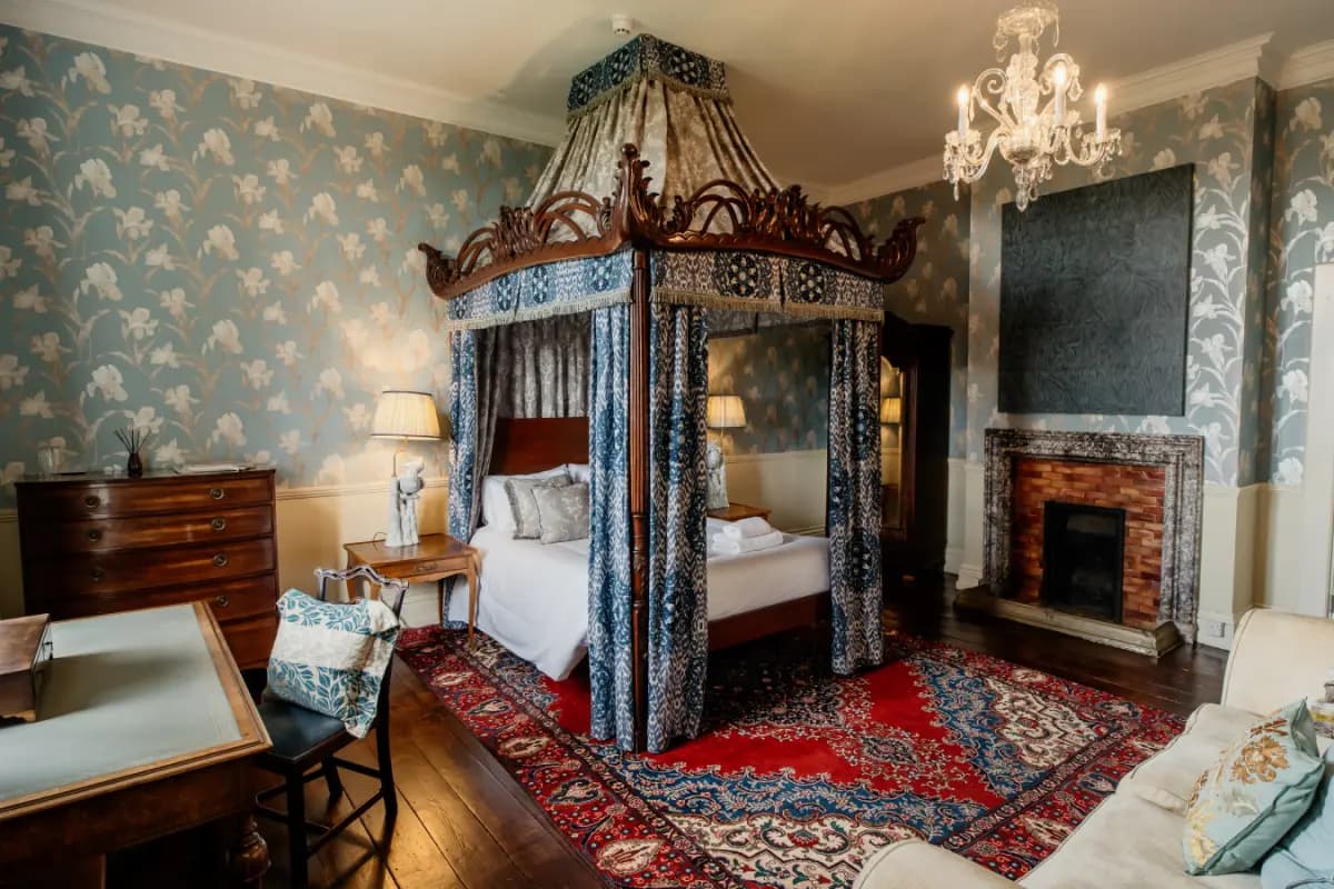 Tidswell Hall by Group Retreats