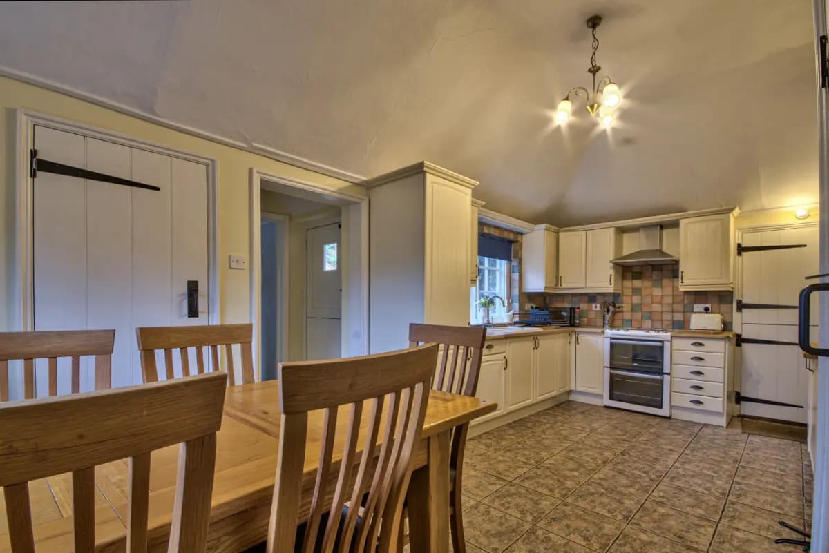 Gardeners Cottage by Group Retreats